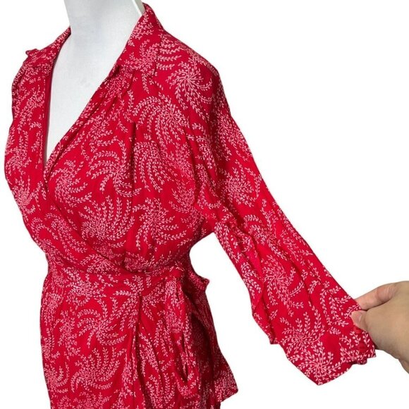 Welcome to my closet! - Picture 10 of 16